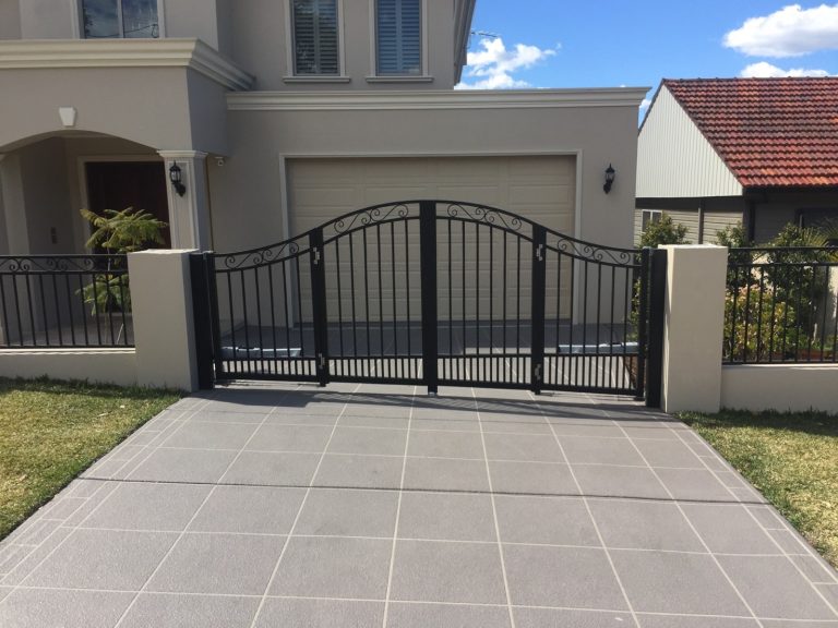 Custom gates Brisbane — sliding swing cantilever